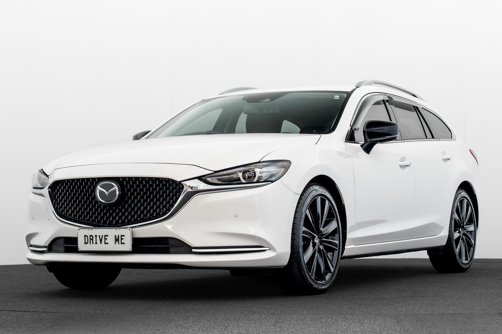 Mazda 6 image 1