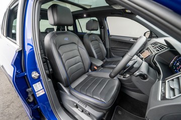 https://dvg-vehicle-assets.s3.amazonaws.com/U19363/38b3bbqssfgmpuva42iye270u.jpg