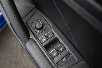 https://dvg-vehicle-assets.s3.amazonaws.com/U19363/6uasj8r12qnrxir1lhndwxgo5.jpg