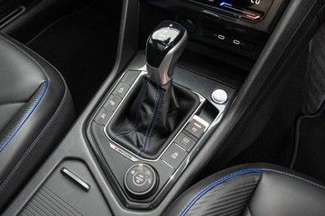 https://dvg-vehicle-assets.s3.amazonaws.com/U19363/cy2eyz6evwq3suyfzidrol7x9.jpg