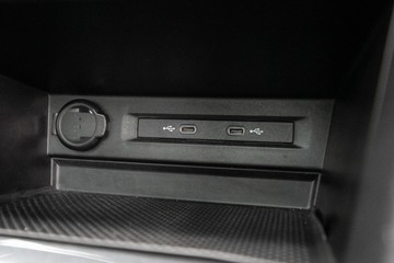https://dvg-vehicle-assets.s3.amazonaws.com/U19363/du4k5h8ua4rwgcygt3b5n8bjd.jpg