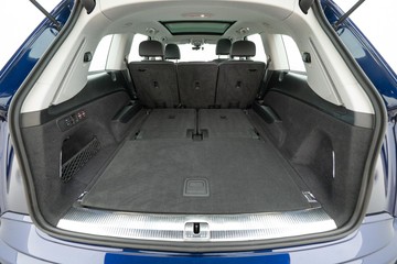 https://dvg-vehicle-assets.s3.amazonaws.com/U19384/3phs3pg5chibwz7r7xhq0cjc5.jpg