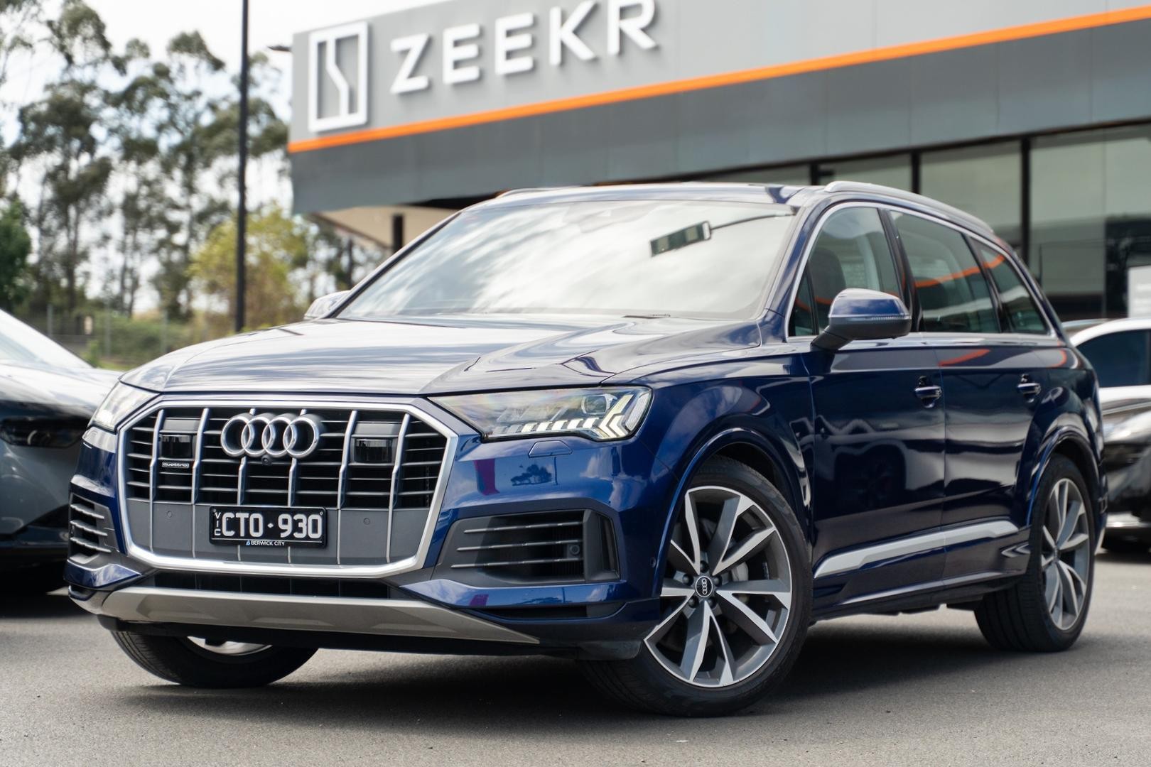 Audi Q7 image 1