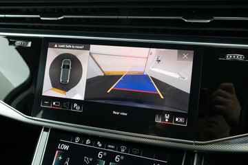 https://dvg-vehicle-assets.s3.amazonaws.com/U19384/8p6p60vl7j2c03xb2sf4pfe3.jpg