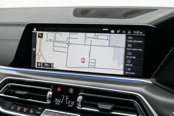 https://dvg-vehicle-assets.s3.amazonaws.com/U19398/35skxt6qhqdutpvpnepcniz29.jpg