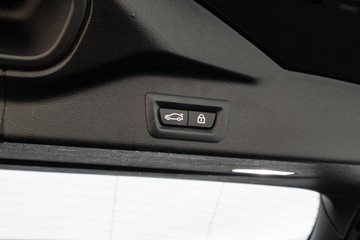 https://dvg-vehicle-assets.s3.amazonaws.com/U19398/418fmkrgaz9qm6b9rbmwllekq.jpg