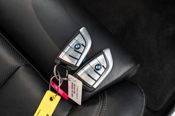 https://dvg-vehicle-assets.s3.amazonaws.com/U19398/6y2z80dzaktupaiq9cg0wzknq.jpg