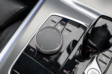 https://dvg-vehicle-assets.s3.amazonaws.com/U19398/ct88mnqh7wtvbfwm1jikpcm7t.jpg