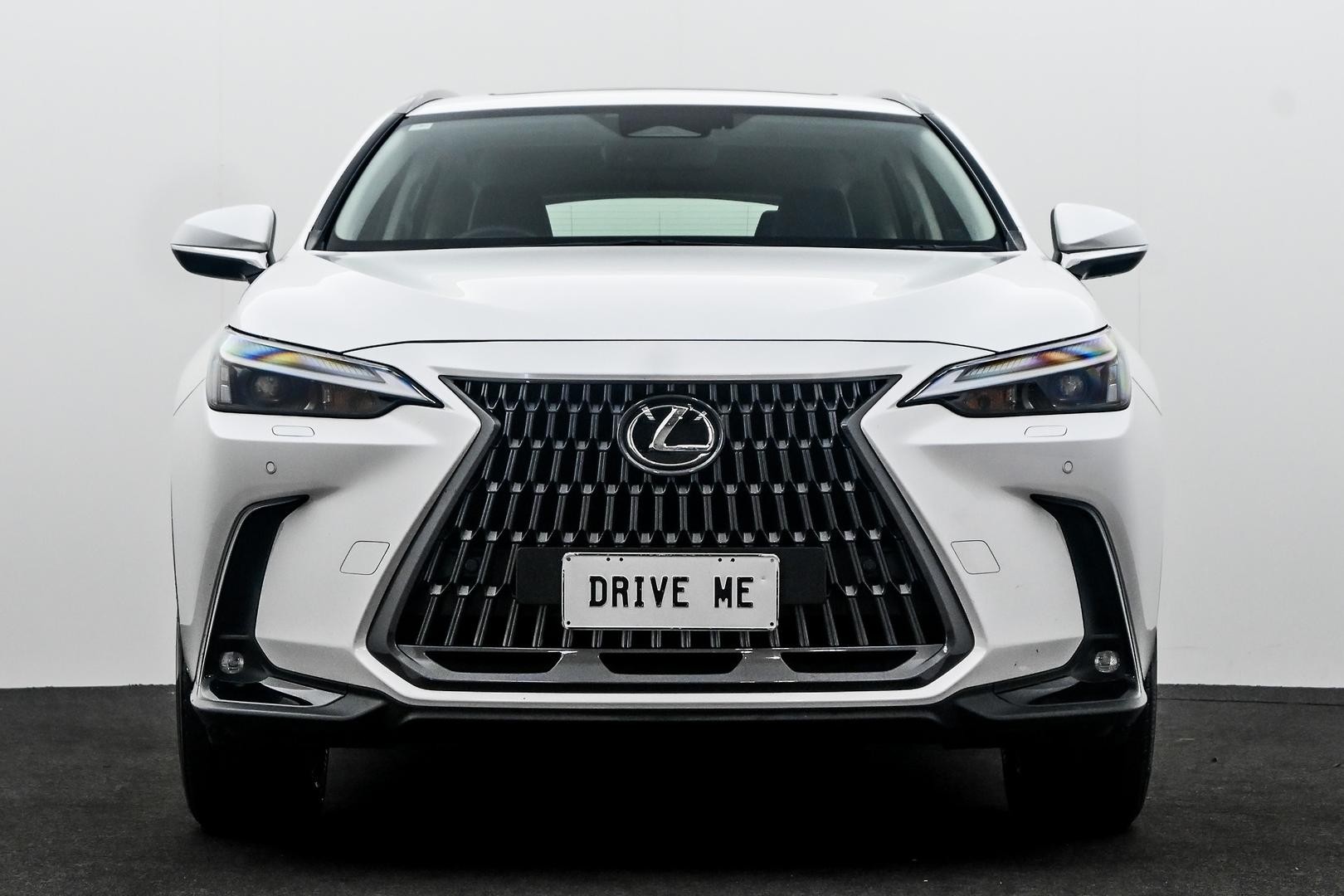 Lexus Nx image 2