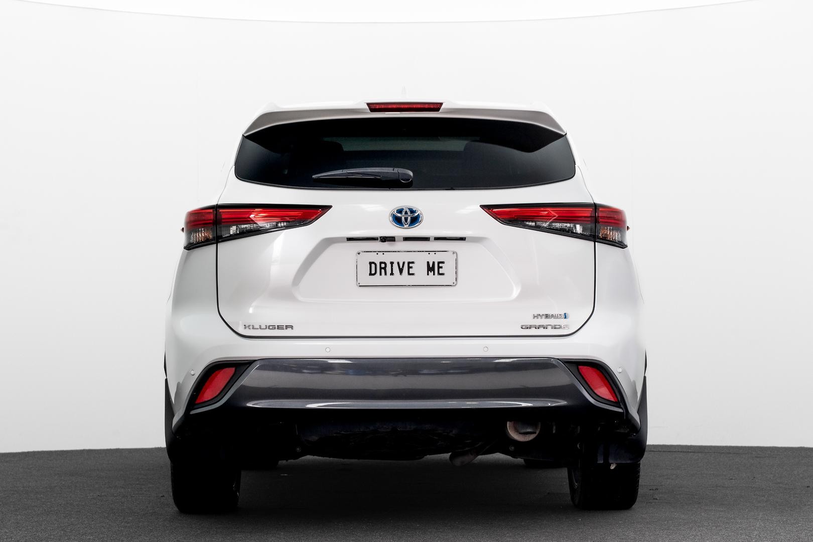 Toyota Kluger image 3