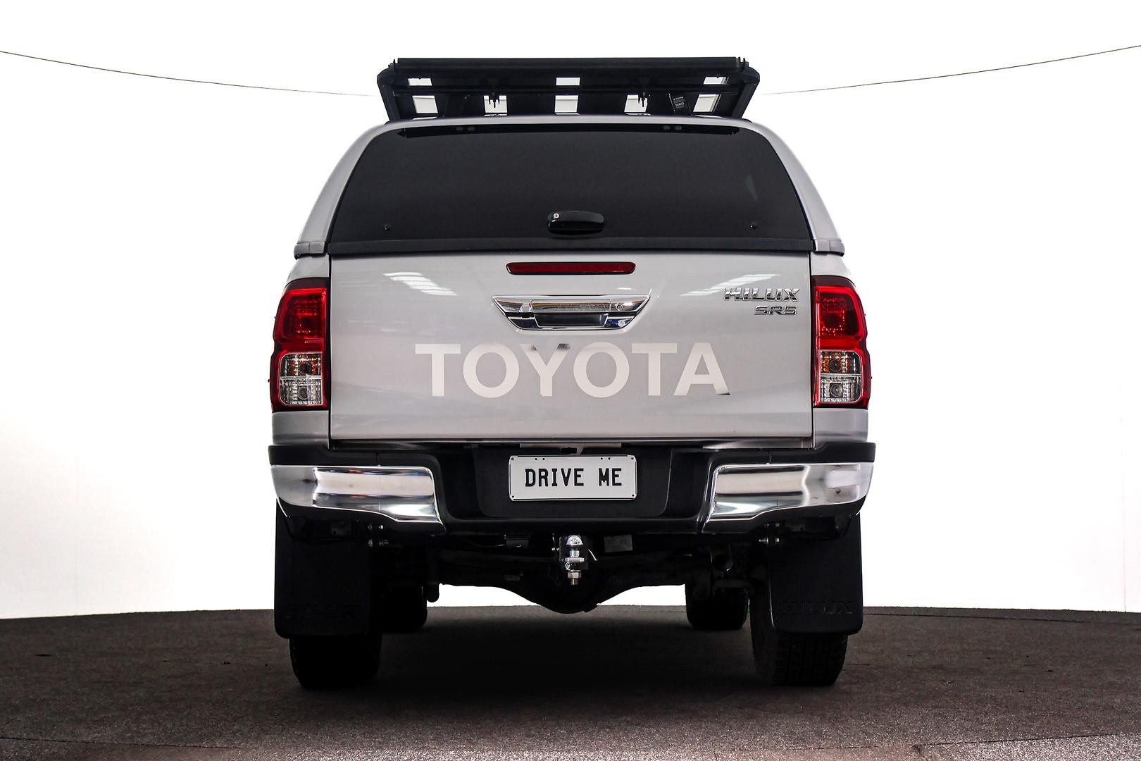 Toyota Hilux image 3