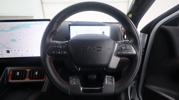https://dvg-vehicle-assets.s3.amazonaws.com/U19446/4ibg2ose2uh93wamvt6we2v2k.jpg