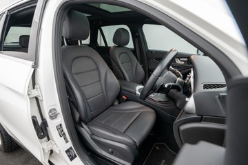 https://dvg-vehicle-assets.s3.amazonaws.com/U19456/4wty9bk8zrc4yh70cq7kqx4p1.jpg