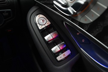 https://dvg-vehicle-assets.s3.amazonaws.com/U19456/7bw5wyjwzisg4ytk4nb7e0vzs.jpg