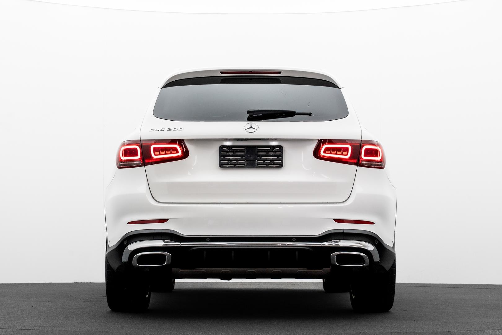 Mercedes Benz Glc-class image 3