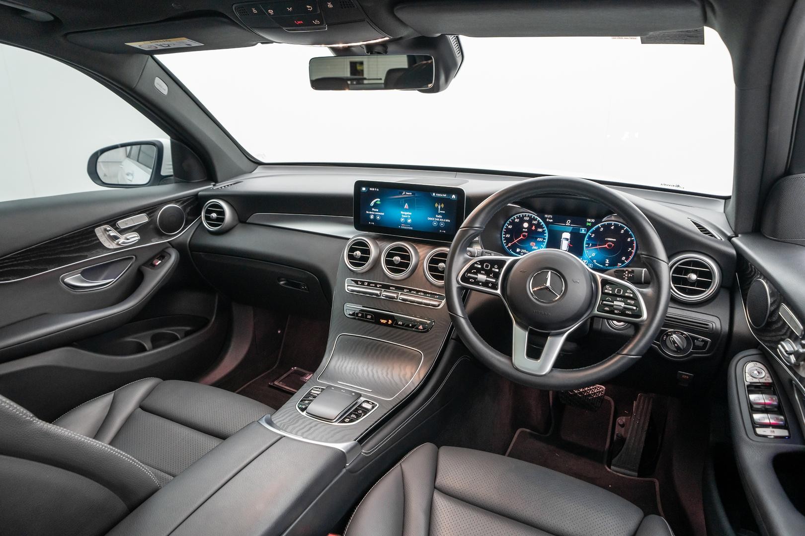 Mercedes Benz Glc-class image 4