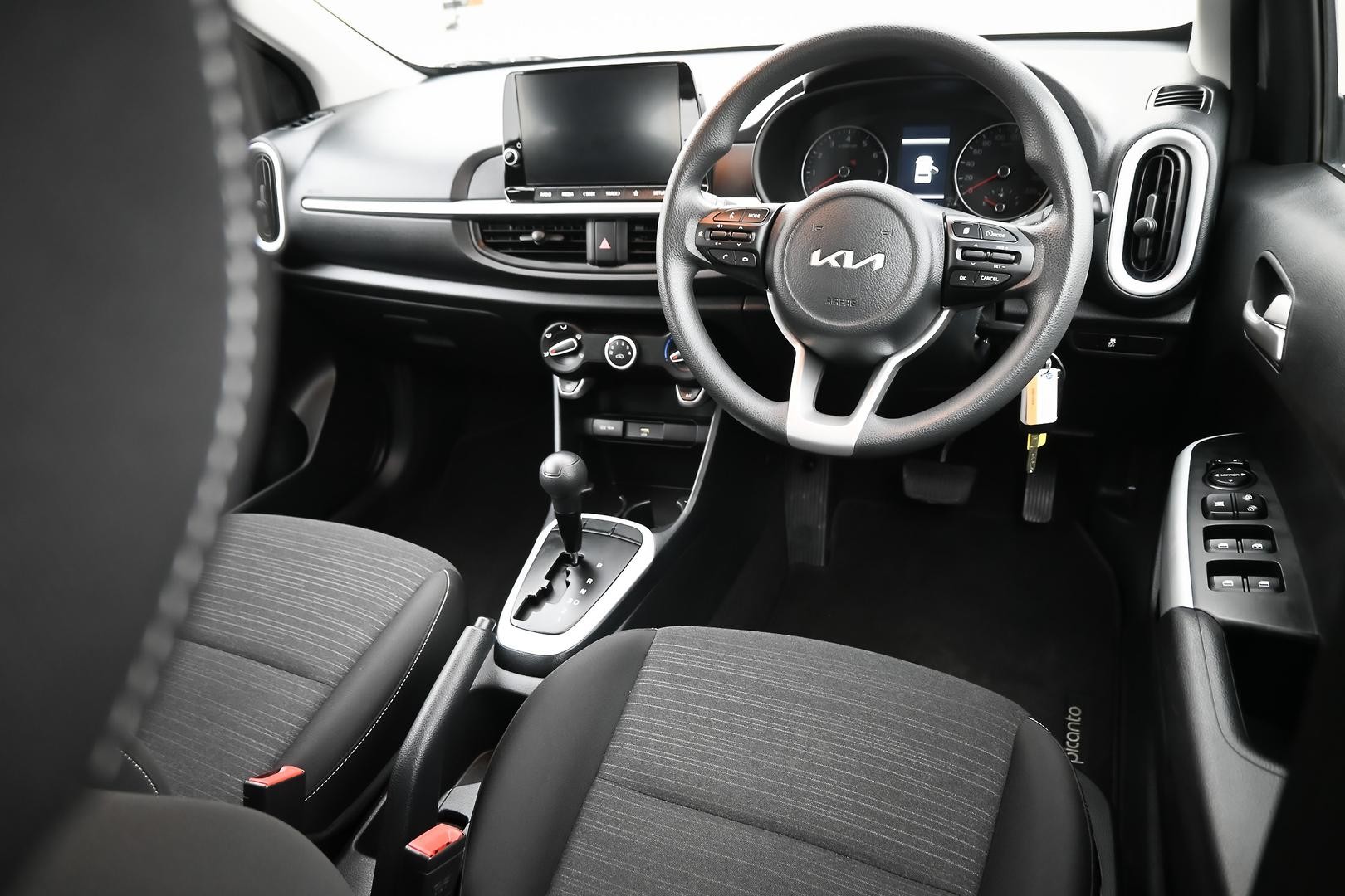 Kia Picanto image 4