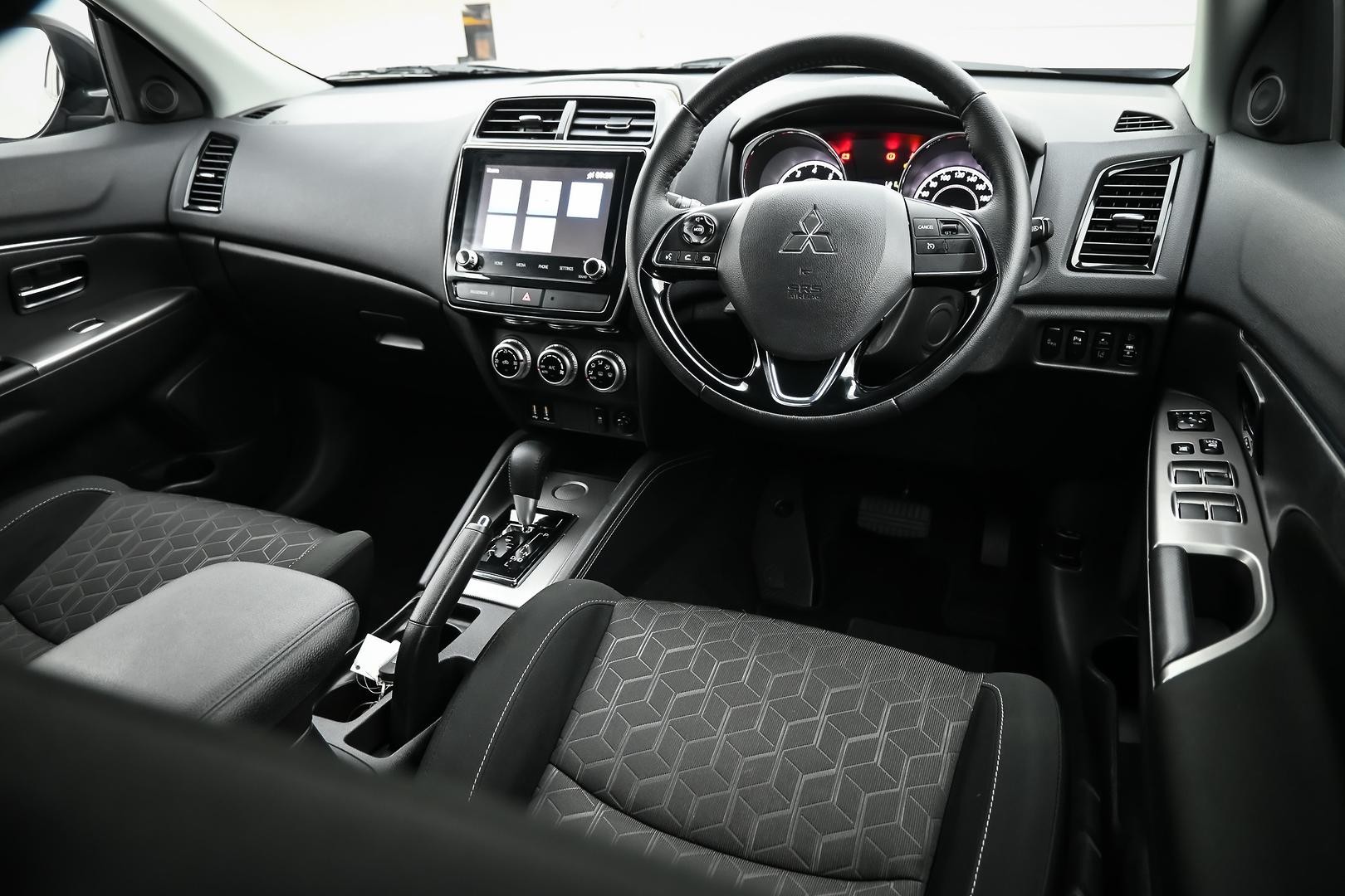 Mitsubishi Asx image 4