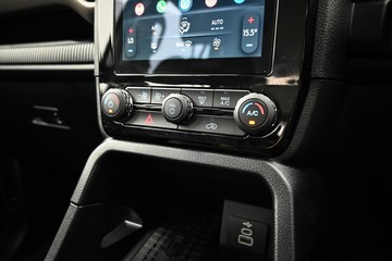 https://dvg-vehicle-assets.s3.amazonaws.com/U19507/9g8s7ktvl1rcvzh8tscw7kqdj.jpg