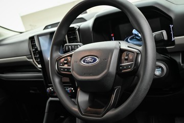 https://dvg-vehicle-assets.s3.amazonaws.com/U19507/9vt1a8j1uarby74etwv6c56xe.jpg