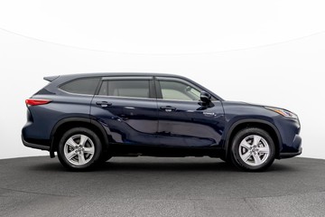 https://dvg-vehicle-assets.s3.amazonaws.com/U19514/6f6m5p4vf5ys1h36ka2v1ubrd.jpg