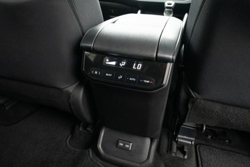 https://dvg-vehicle-assets.s3.amazonaws.com/U19514/f41k6akurku8nc6y22rfo7jj3.jpg