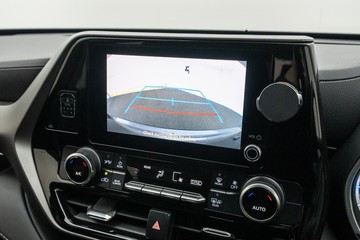 https://dvg-vehicle-assets.s3.amazonaws.com/U19514/kvrti1a9bn6zpmotbswn9vow.jpg