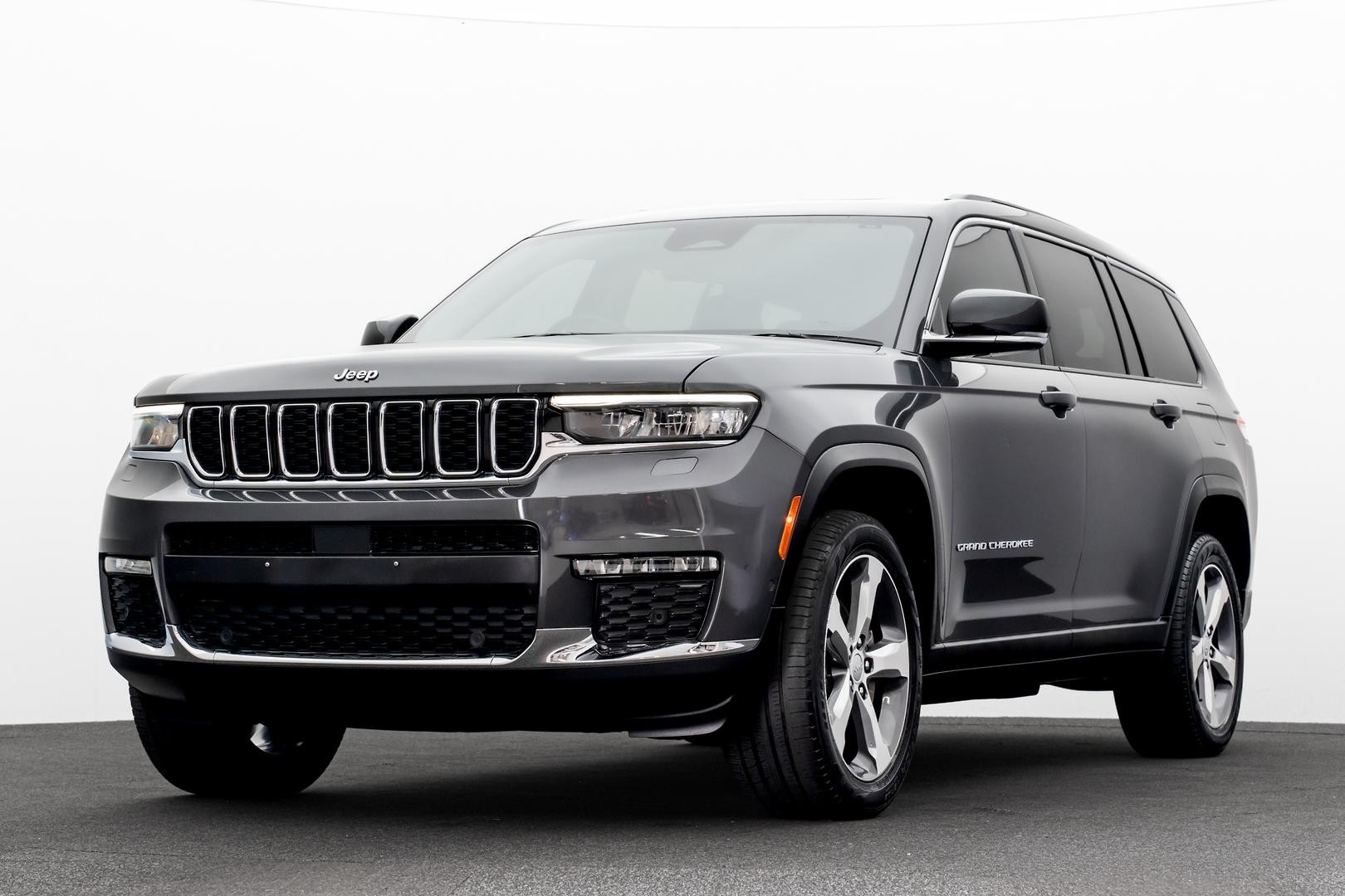 Jeep Grand Cherokee image 1
