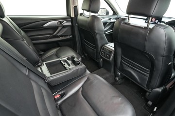 https://dvg-vehicle-assets.s3.amazonaws.com/U19538/3t53d2aesa3p5ups8y6txpw68.jpg