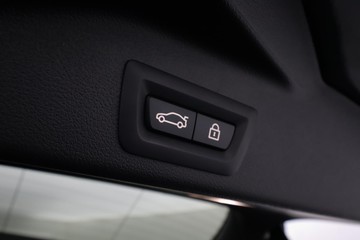 https://dvg-vehicle-assets.s3.amazonaws.com/U19542/7wpgv9v8plw619uohirw0ubfe.jpg