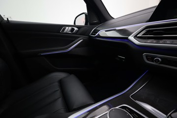 https://dvg-vehicle-assets.s3.amazonaws.com/U19542/9dze81qaja5jvbmpp8o1edqnt.jpg