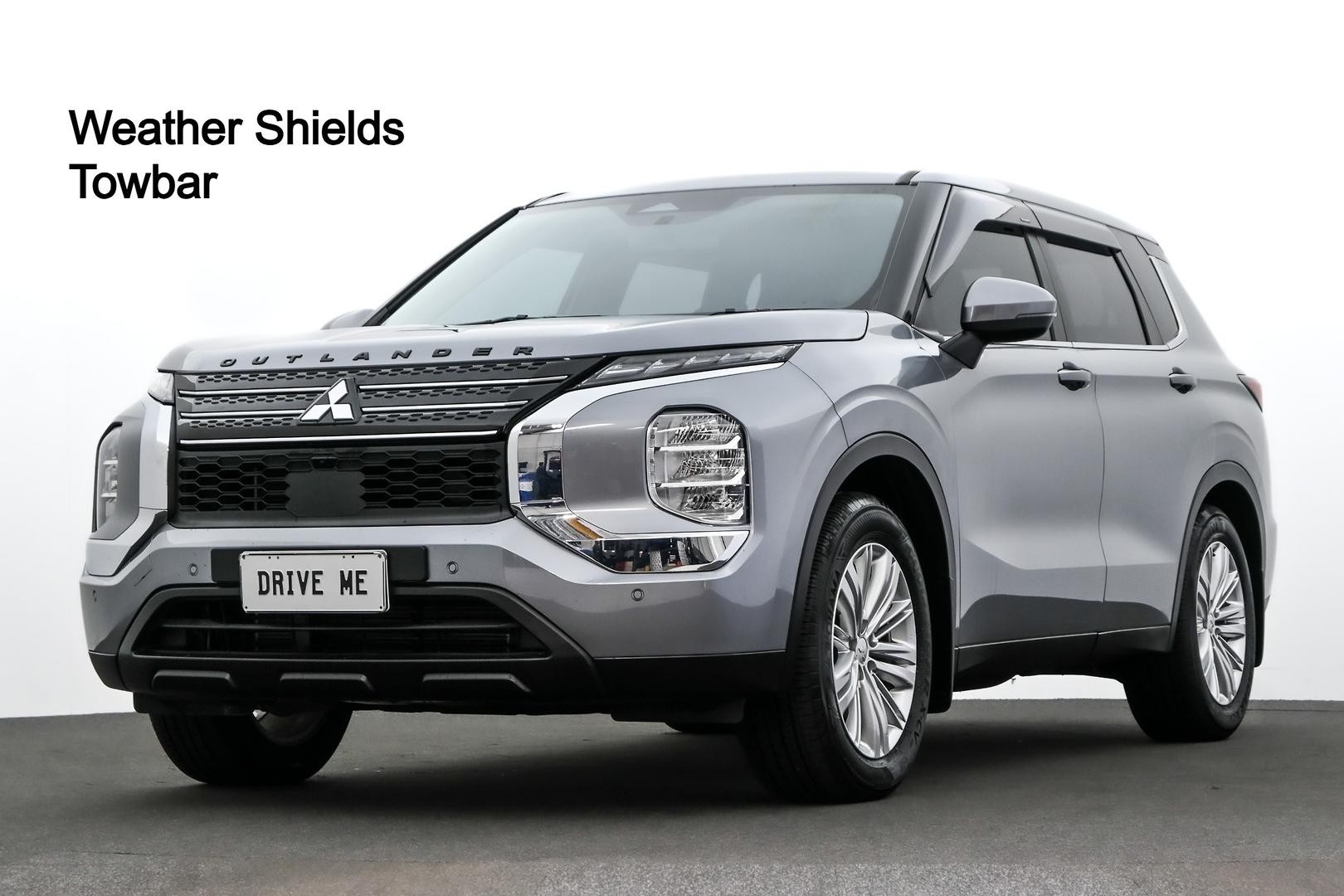 Mitsubishi Outlander image 1