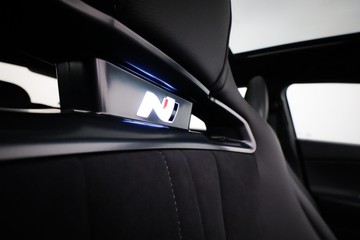 https://dvg-vehicle-assets.s3.amazonaws.com/U19567/dodxq0kjbw1gvu4lobgpjtlm9.jpg