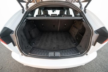 https://dvg-vehicle-assets.s3.amazonaws.com/U19568/76097a67zgpfbkslq0cgc2cn.jpg