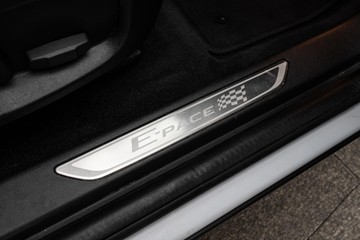 https://dvg-vehicle-assets.s3.amazonaws.com/U19568/7bjyqeszt7ktpzszl59cmvc1a.jpg