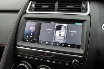 https://dvg-vehicle-assets.s3.amazonaws.com/U19568/ahvq46ptjoim1lgeh4e63hk3n.jpg