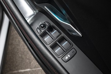 https://dvg-vehicle-assets.s3.amazonaws.com/U19568/bqapd6dqzn62bcw6zgfyeaxkx.jpg