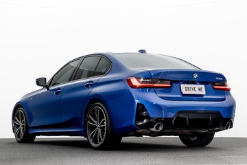 https://dvg-vehicle-assets.s3.amazonaws.com/U19570/23rh1jkdjknciw67t2r1fce9o.jpg