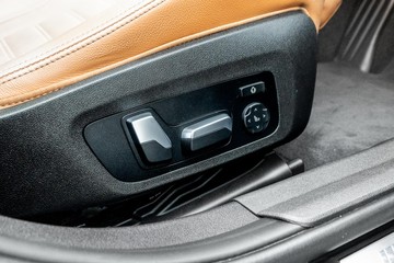 https://dvg-vehicle-assets.s3.amazonaws.com/U19570/26jombtsblq3z1ily9bxqqyrx.jpg