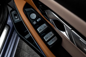https://dvg-vehicle-assets.s3.amazonaws.com/U19570/2ar3flt5ufmy9zvkbifwmsupa.jpg