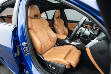 https://dvg-vehicle-assets.s3.amazonaws.com/U19570/4jd0ktn8po5owlallebf99wnt.jpg