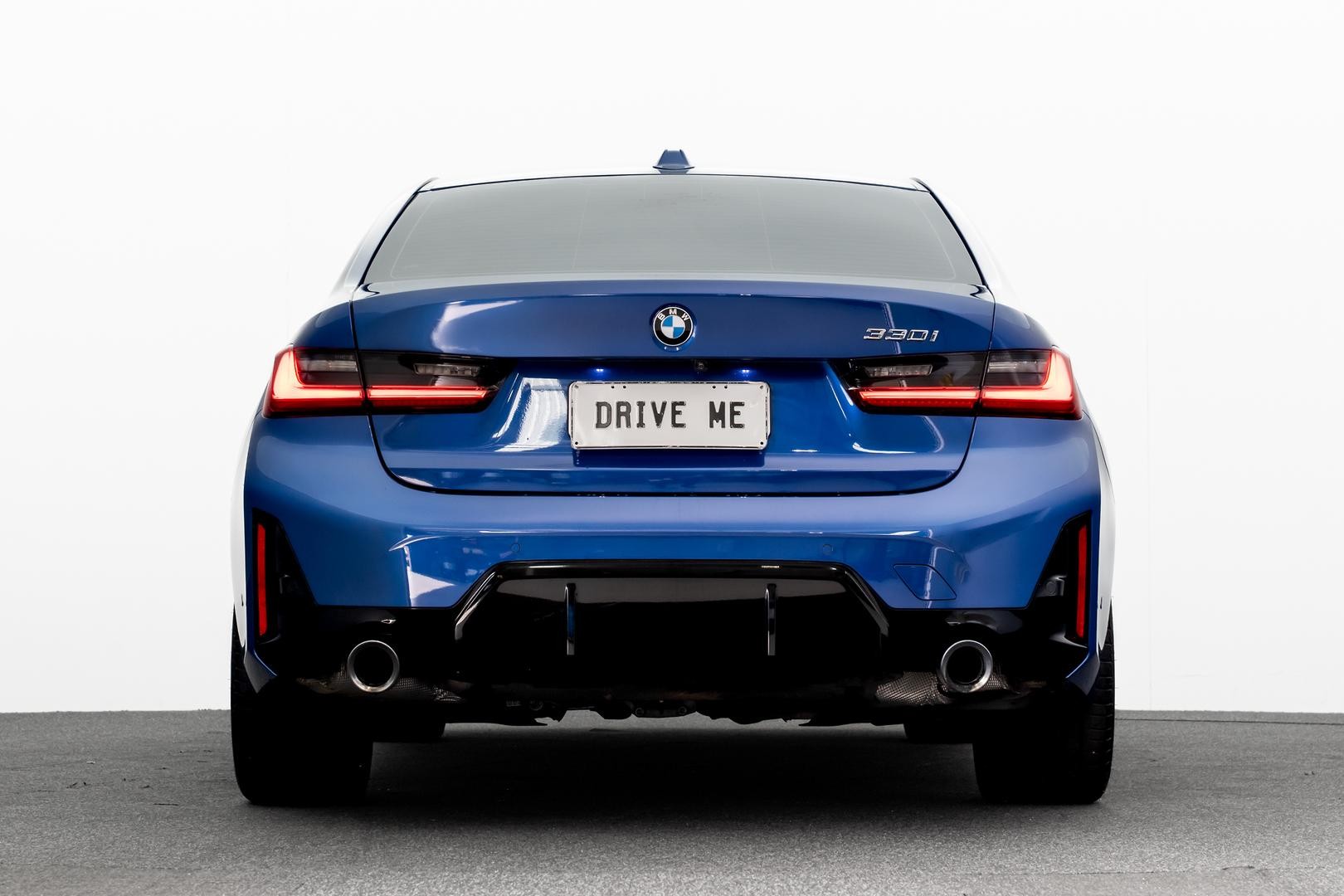 BMW 3 Series image 4