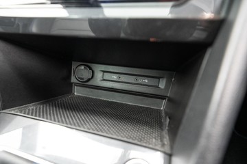 https://dvg-vehicle-assets.s3.amazonaws.com/U19577/23e1f0536dqqluyx2bj5bcl3o.jpg