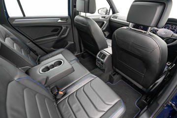https://dvg-vehicle-assets.s3.amazonaws.com/U19577/68ld5r8vkkfg81st5d0k3zlqk.jpg