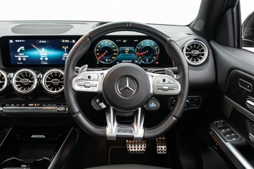 https://dvg-vehicle-assets.s3.amazonaws.com/U19585/3rbwshozvfy8hjrkkx72kwk39.jpg