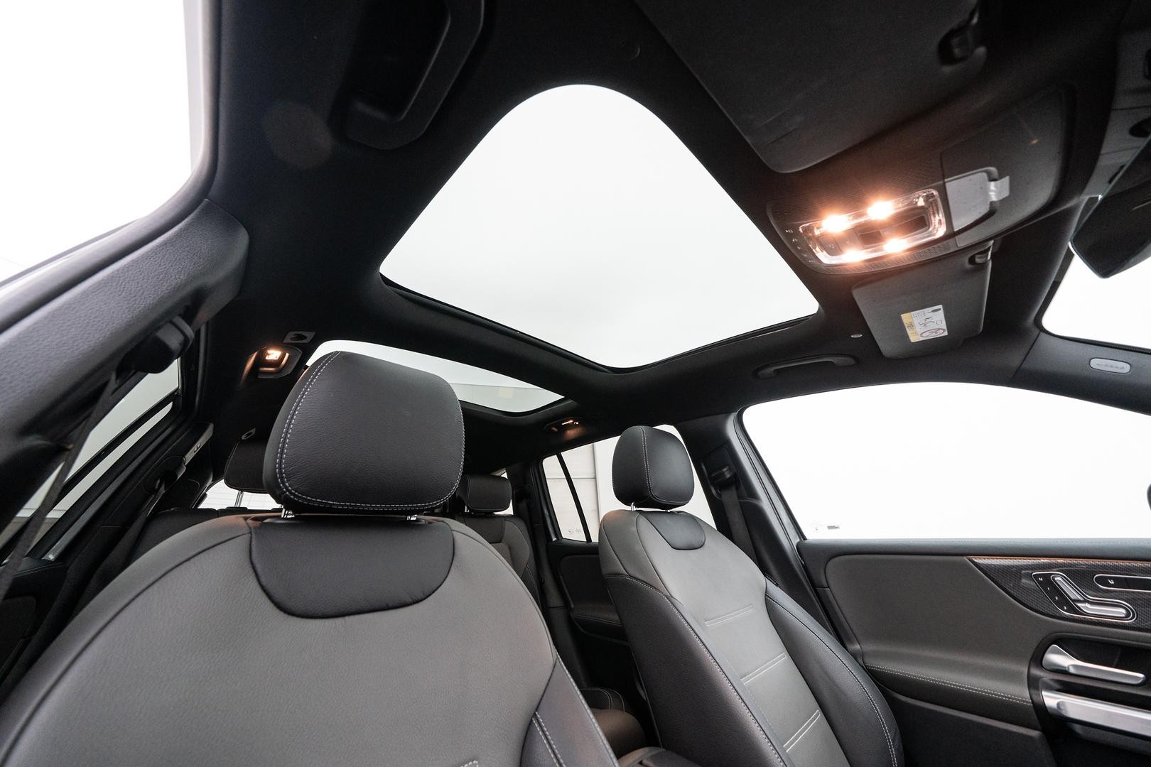 Mercedes Benz Glb-class image 4