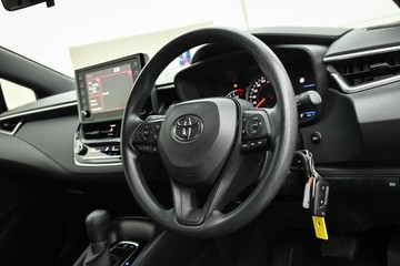 https://dvg-vehicle-assets.s3.amazonaws.com/U19594/dse7grotu315e38dp8aqutke0.jpg