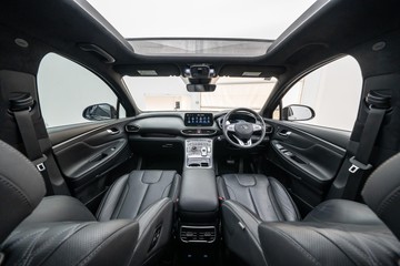 https://dvg-vehicle-assets.s3.amazonaws.com/U19598/1suoyli2wwol0akg8xkp8fkoo.jpg
