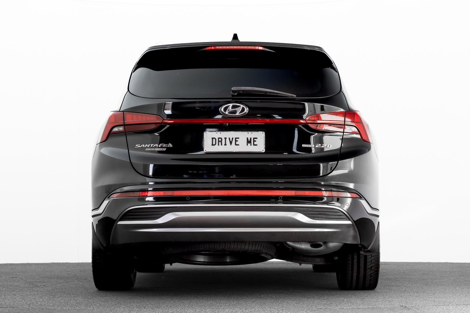 Hyundai Santa Fe image 3