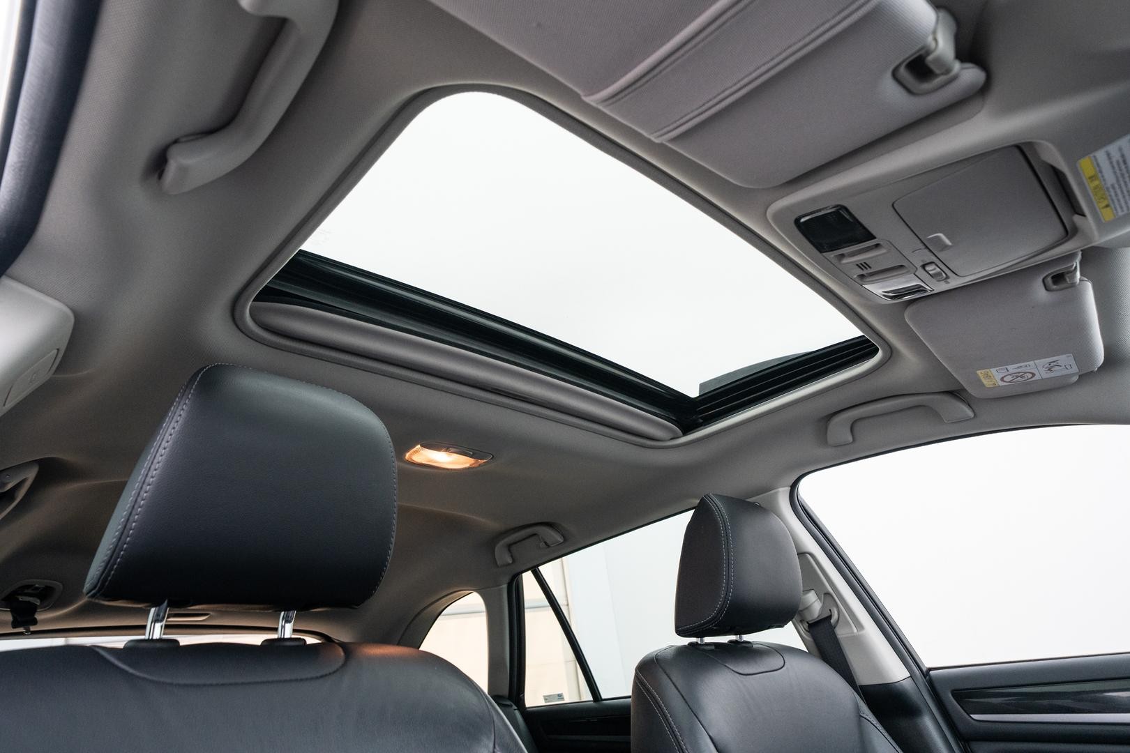 Subaru Outback image 4